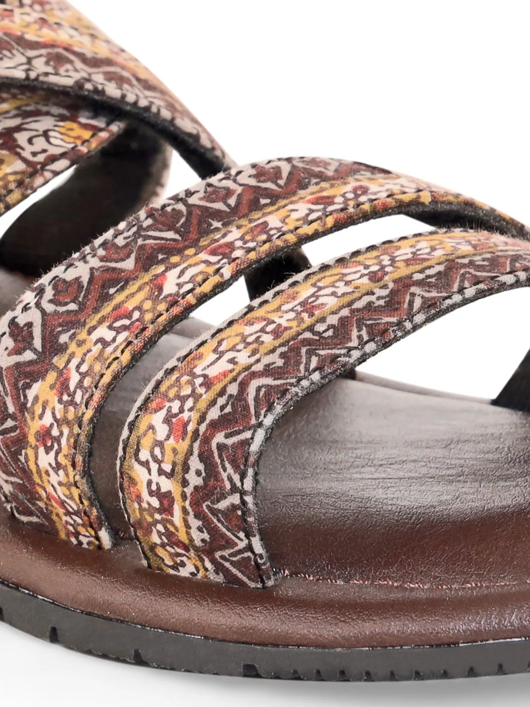 Block Printed Elegance Chappals