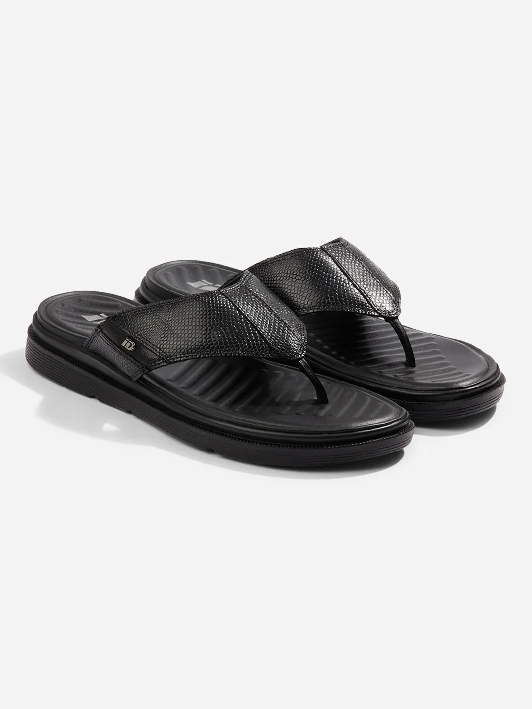 Men Black Sandal / Slipper (ID4234)