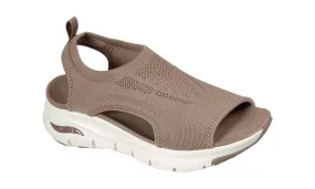 Skechers Womens Arch Fit City Catch Mocha